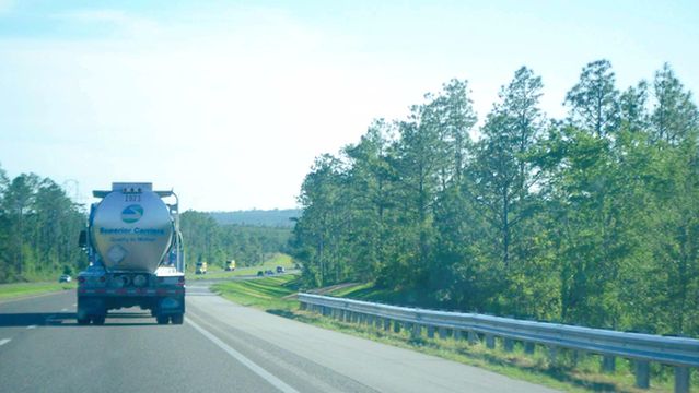 Nashville Shores Lakeside Resort