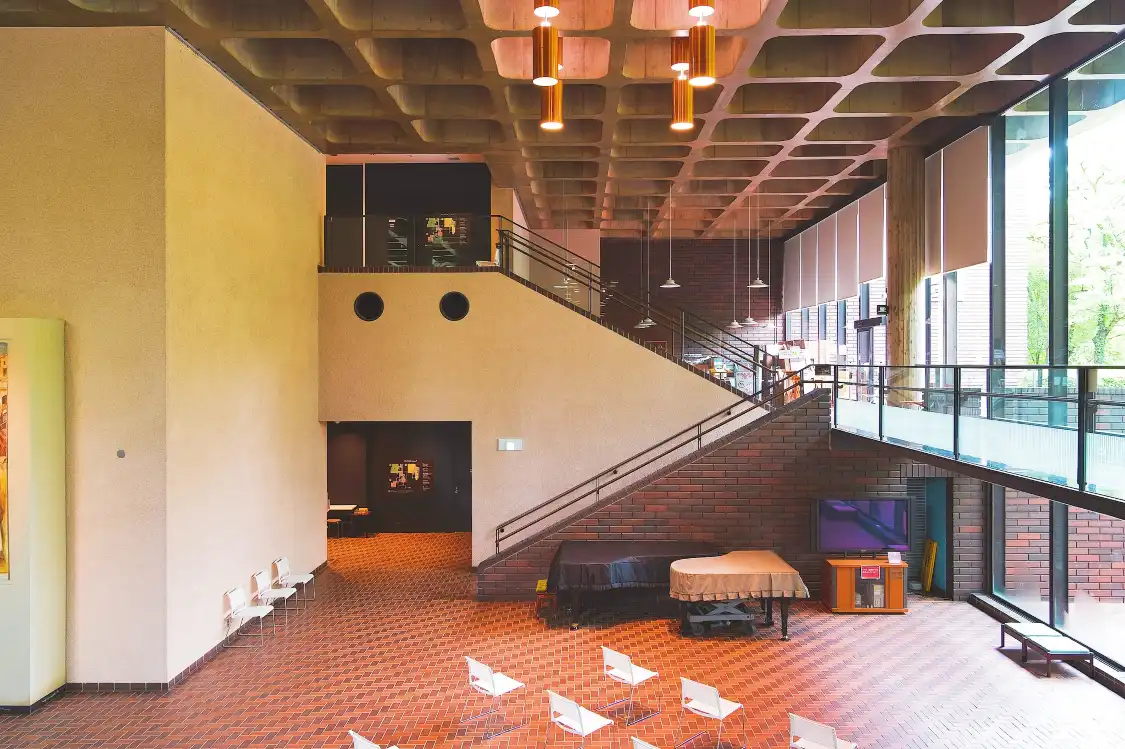 Hotels near Kumamoto Prefectural Museum of Art Main Building