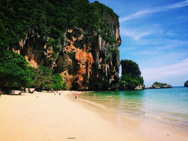 Relax in Koh Hong 