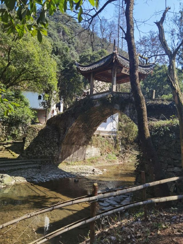 곽동