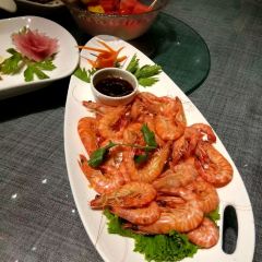 JIANG NAN YUGE User Photo