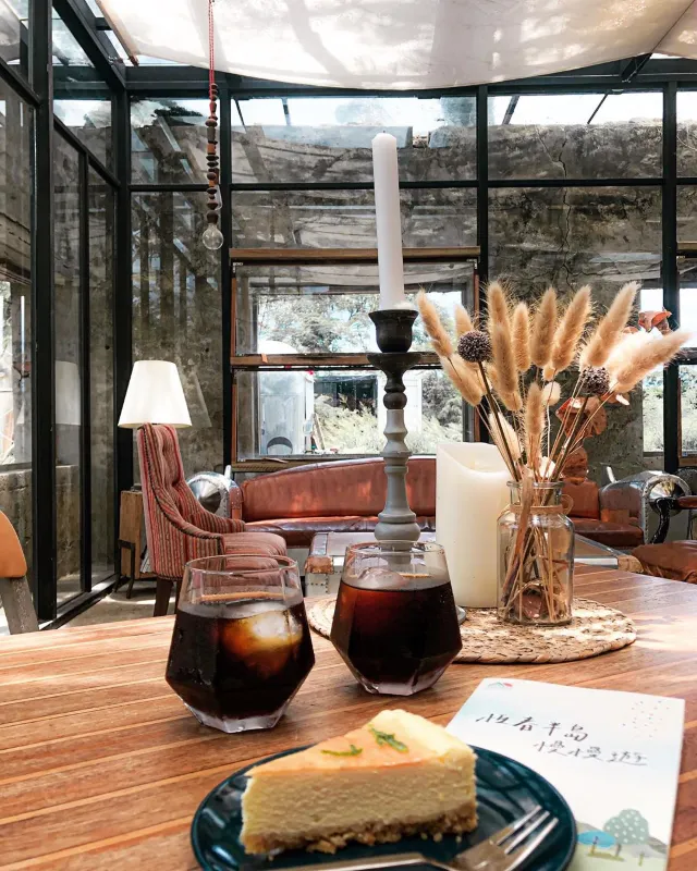 【墾丁餐廳推薦】打卡必去屏東墾丁Café,海景、大草地一應俱全