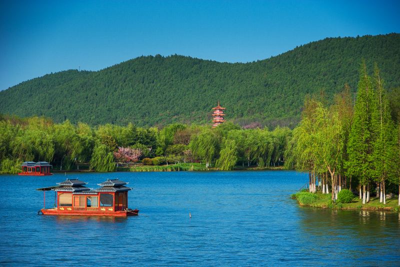 Yunlong Lake