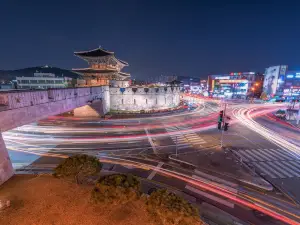 Điểm vui chơi về đêm Phổ Biến Tại Suwon