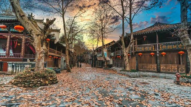 ju feng min guo huan le xiao zhen