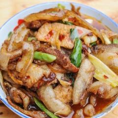 元马农家杀猪饭店 User Photo