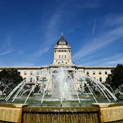 The Grand Winnipeg Airport Hotel by Lakeview