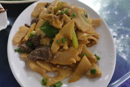 渔坊大排档(丹霞店)