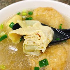 Guangtoushengjian (shanyinludian) User Photo