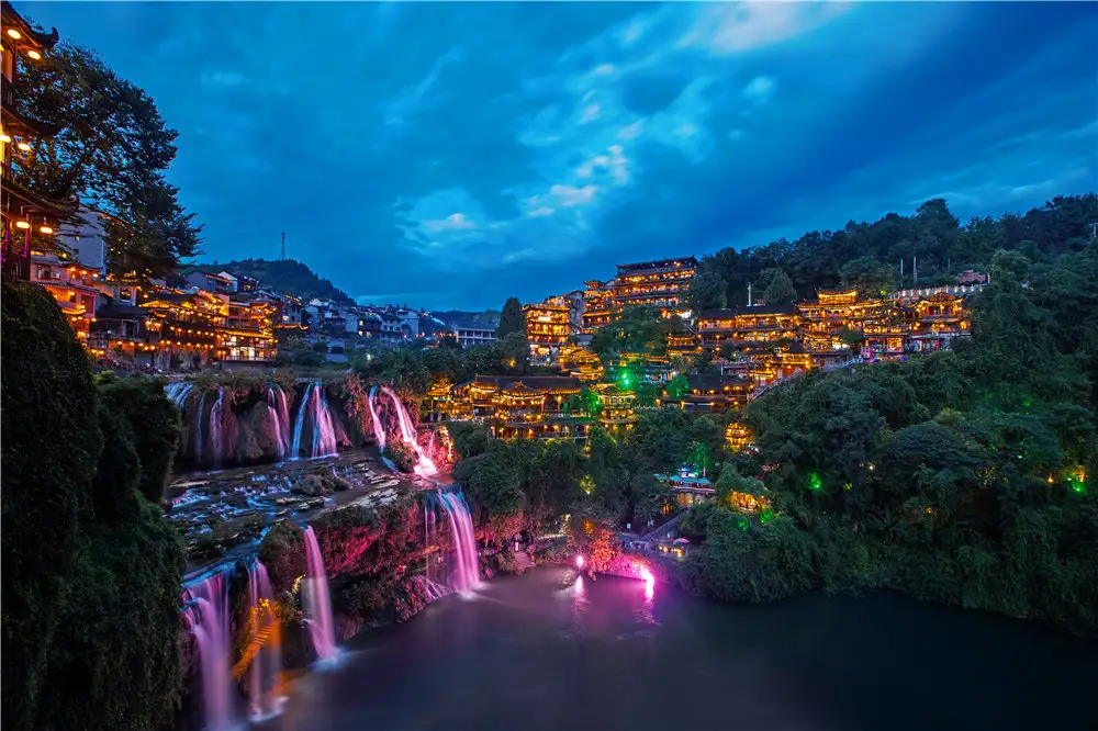 Furong Ancient Town Waterfall at Night: Lights and Viewpoints