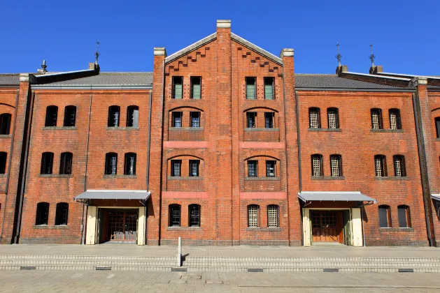 Отели с услугой баром в г. Уресино