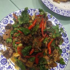 阿里山观光民宿(台儿庄古城店)·两岸鱼馆烧烤 User Photo