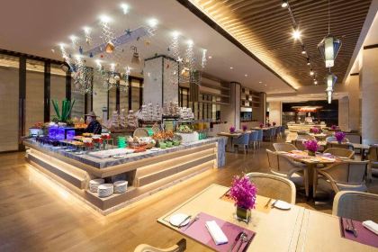 杭州千岛湖皇冠假日酒店西餐厅