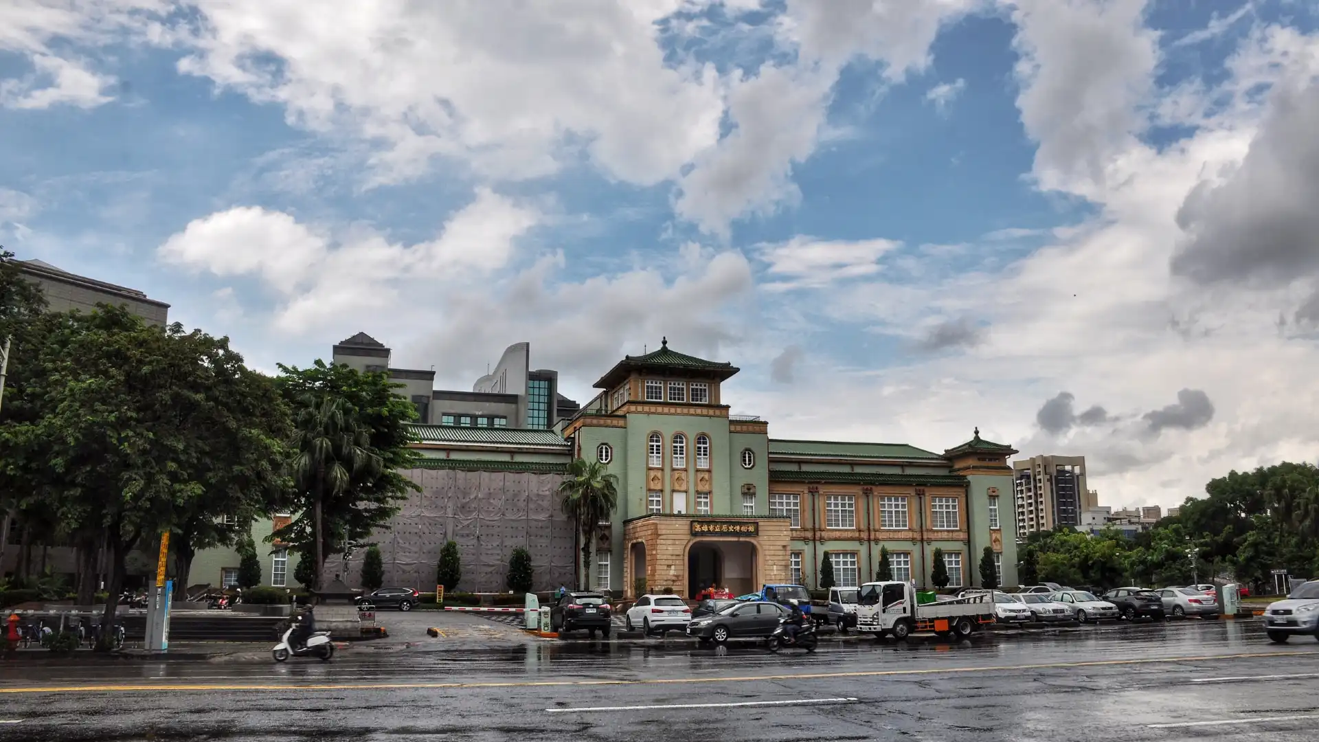 Hotels near Kaohsiung Museum of History