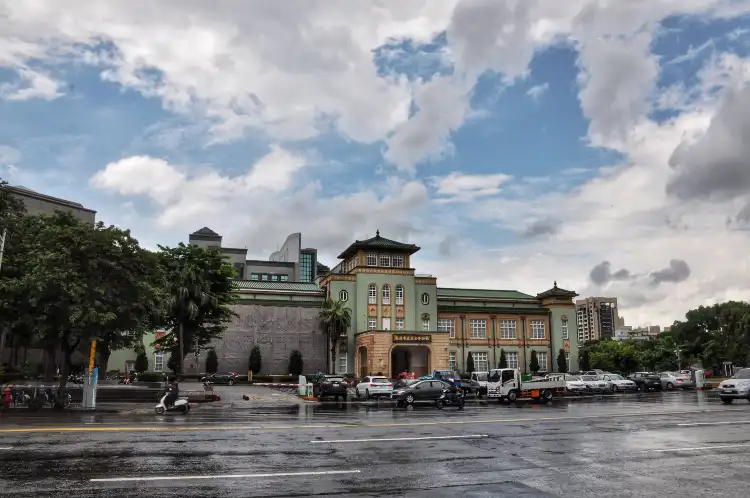 Hotels near Kaohsiung Museum of History