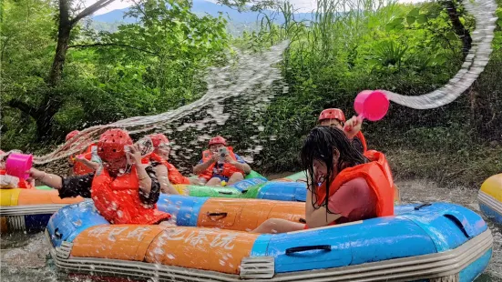 Liuyang Shikou Zhandi Drifting