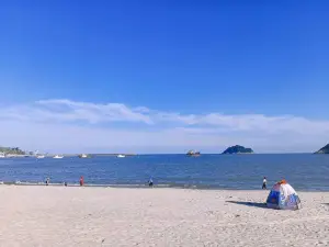 Yueliangwan Sand Beach