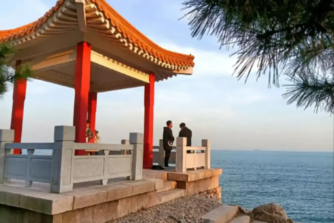 Hotels near Love Corner Scienc Spot