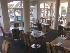 Boathouse Restaurant