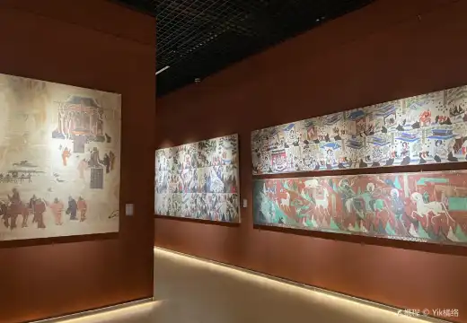 Hotels near Shanshida Chang'an Xiaoqu Museum