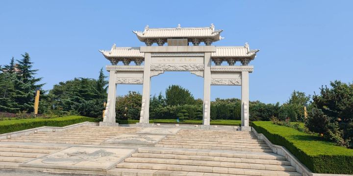 Yexian Park (Yunfeng North Road)