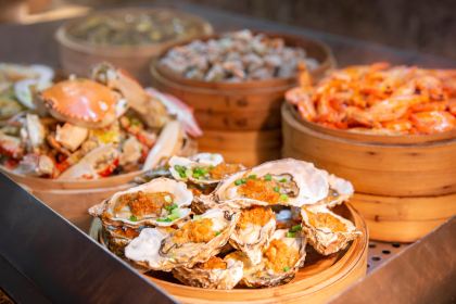 Zhonggengxilaidengjiudian·shengyanbiaozhi Restaurant