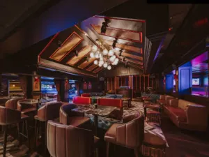Avenue Lounge