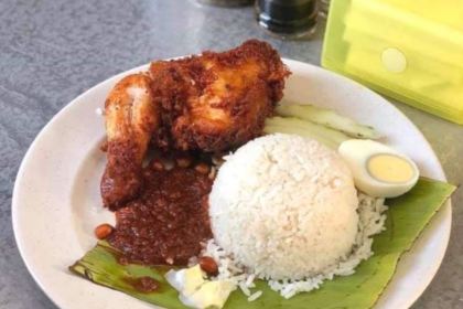 Ali, Muthu & Ah Hock