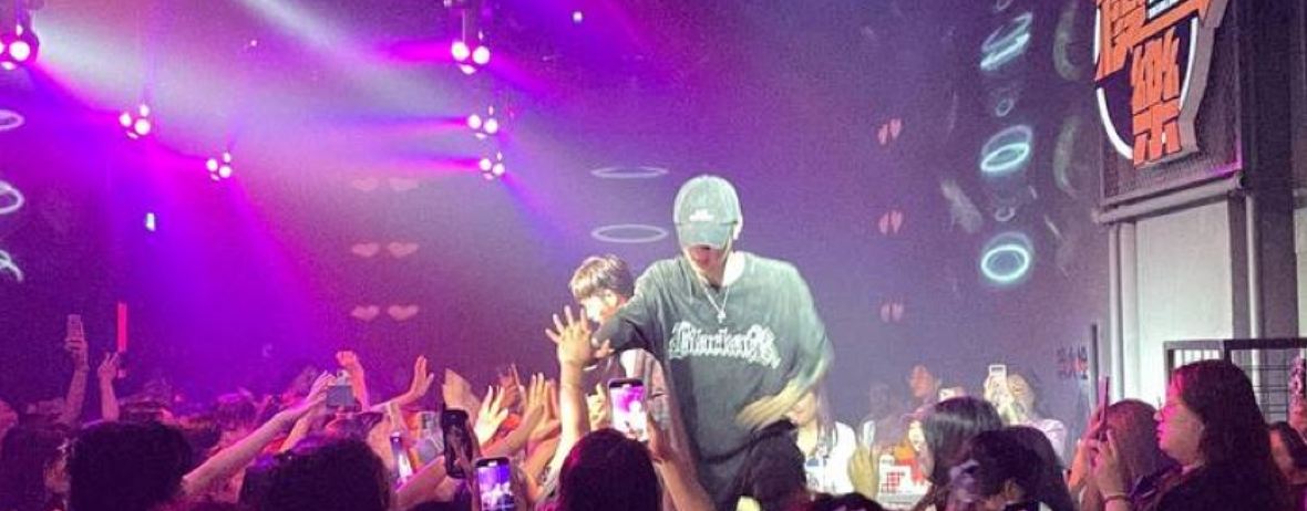 YOLO SINGING AND DANCING CLUB