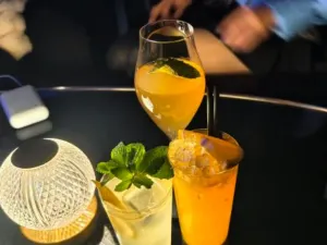 Mimosa Lounge