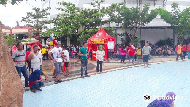 SunCity Water & ThemePark Kota Madiun