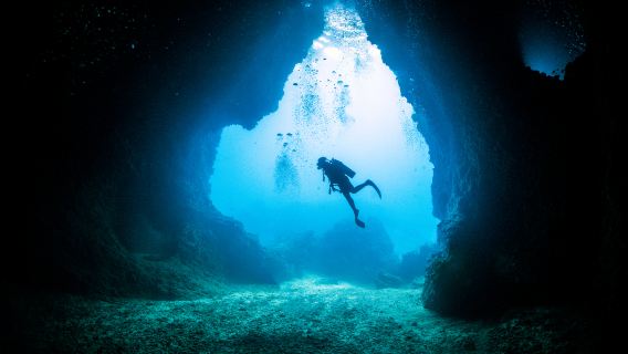 Snorkeling or Scuba Diving in Phuket