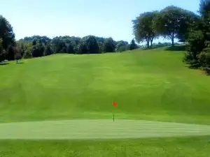 Lone Pine Country Club