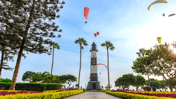 Парк Антонио Раймонди