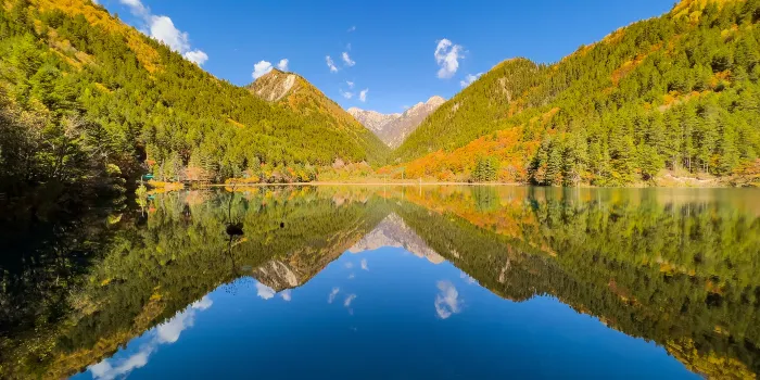 Jiuzhaigou National Park (Cửu Trại Câu) image 2