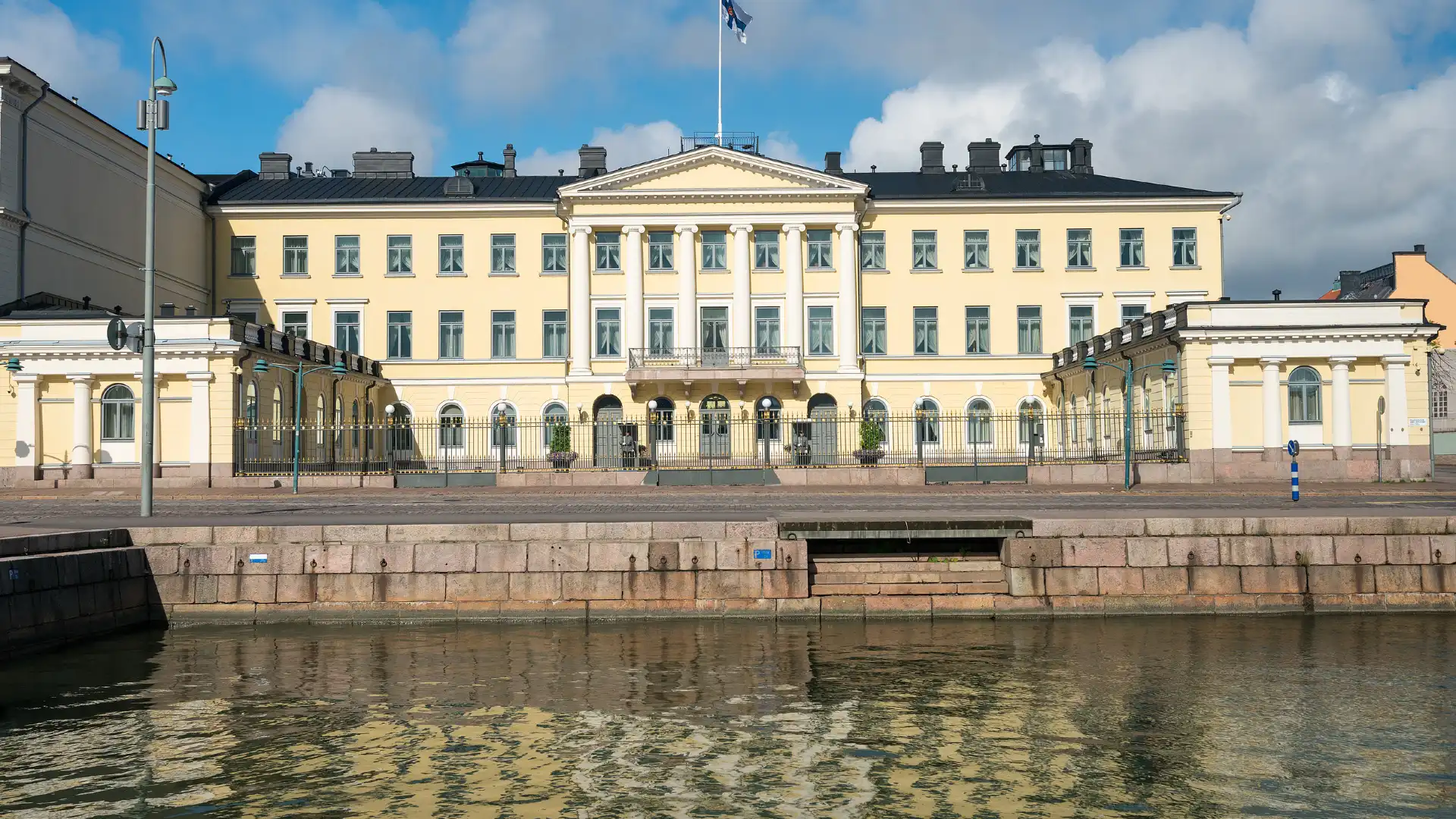 Hotels near Presidential Palace