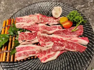 奉吉炭火烤肉（十一緯路店）