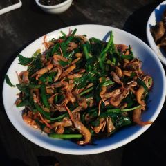 秋歌三茶饭庄 User Photo