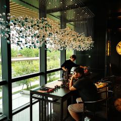 Bin jiang hua yue yan User Photo