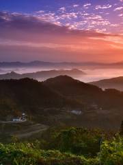 女媧山