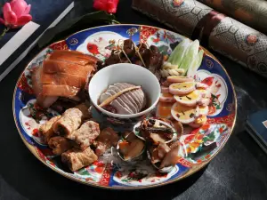 MOUNTAIN & SEA HOUSE