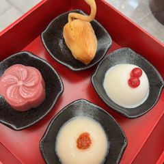 上海古北禧玥酒店·玛瑙花园 User Photo