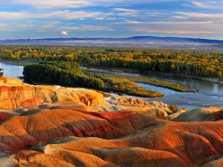 台北飛烏魯木齊的時間