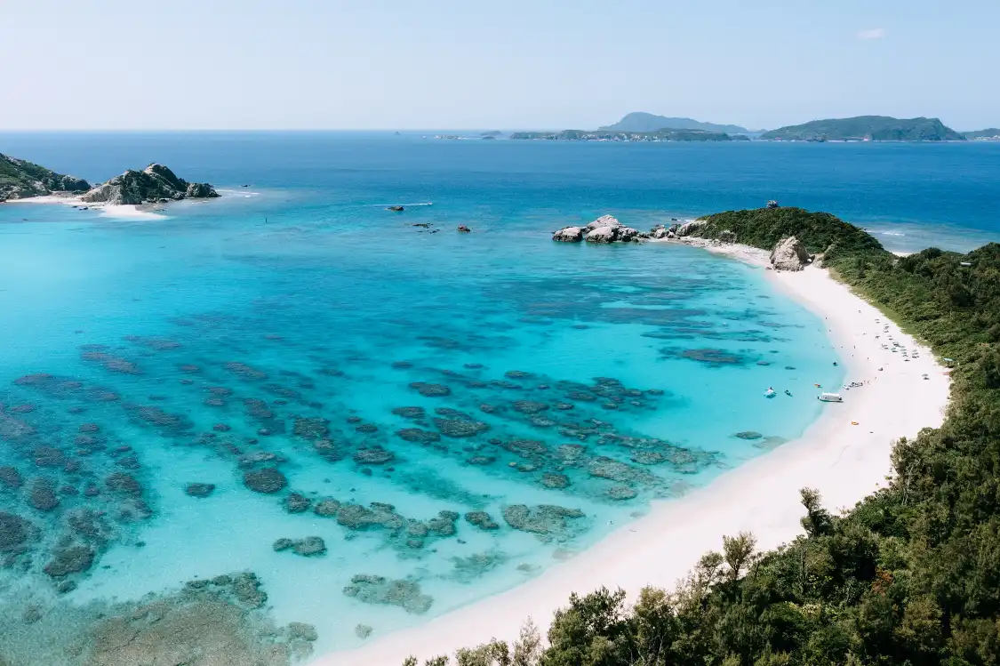 Hotels near Kerama