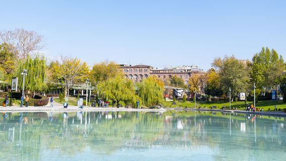 ทะเลสาบสวาน