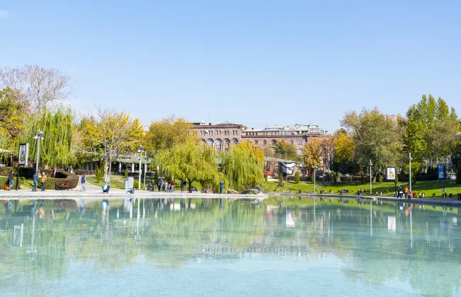 Hotel Bintang 5 di Yerevan