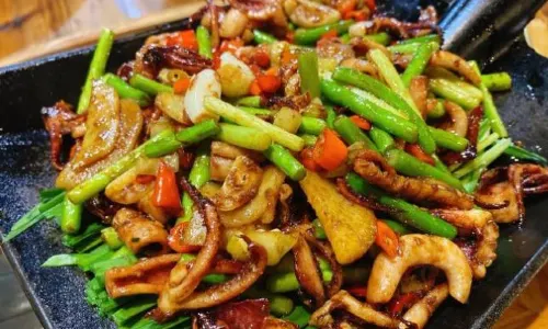 HONGCHI LAOMA SHENGTAI CANTING