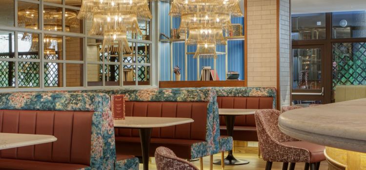 Emma's Bar Restaurant Cafe