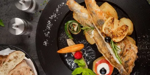 XxXL Grill Restaurant