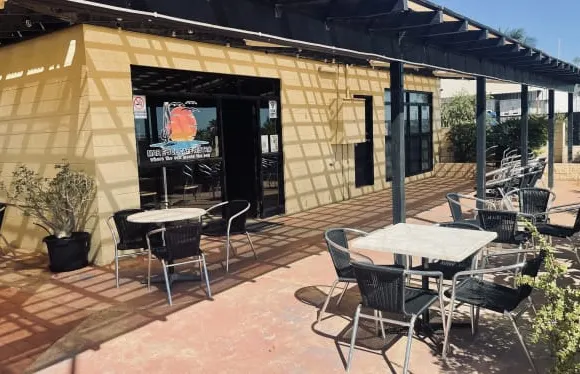 Mar E Sol Cafe Bistro